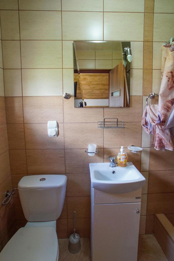 Krajno Pierwsze Wichrowe Wzgorzeゲストハウス エクステリア 写真
